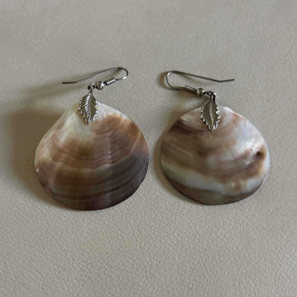 Vintage Natural Shell Earrings
